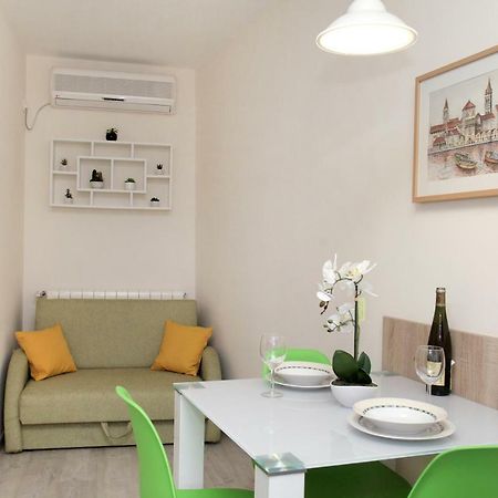 Apartments Viki Trogir Zewnętrze zdjęcie