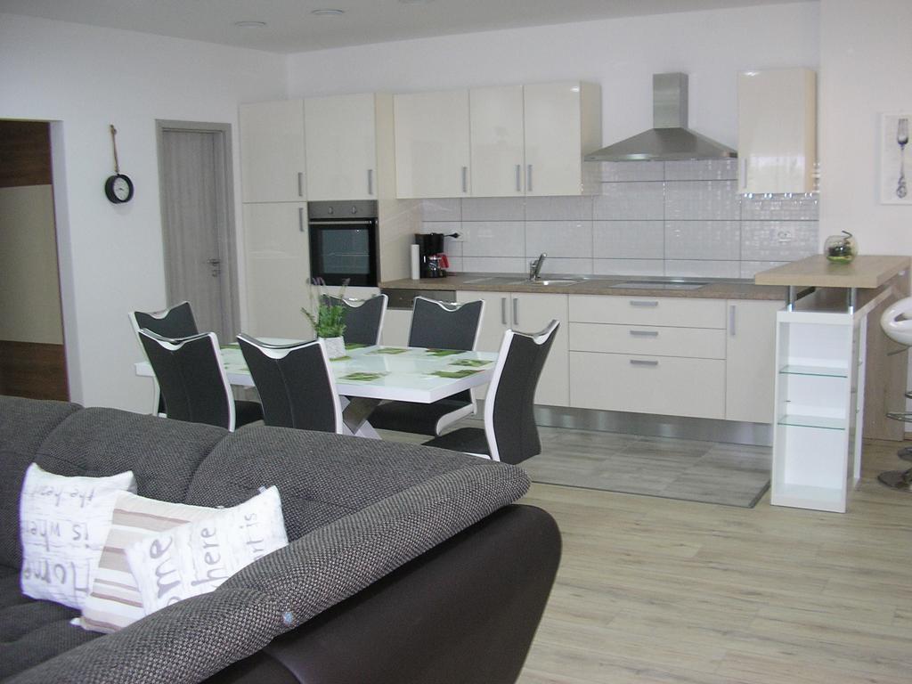 Apartments Viki Trogir Zewnętrze zdjęcie