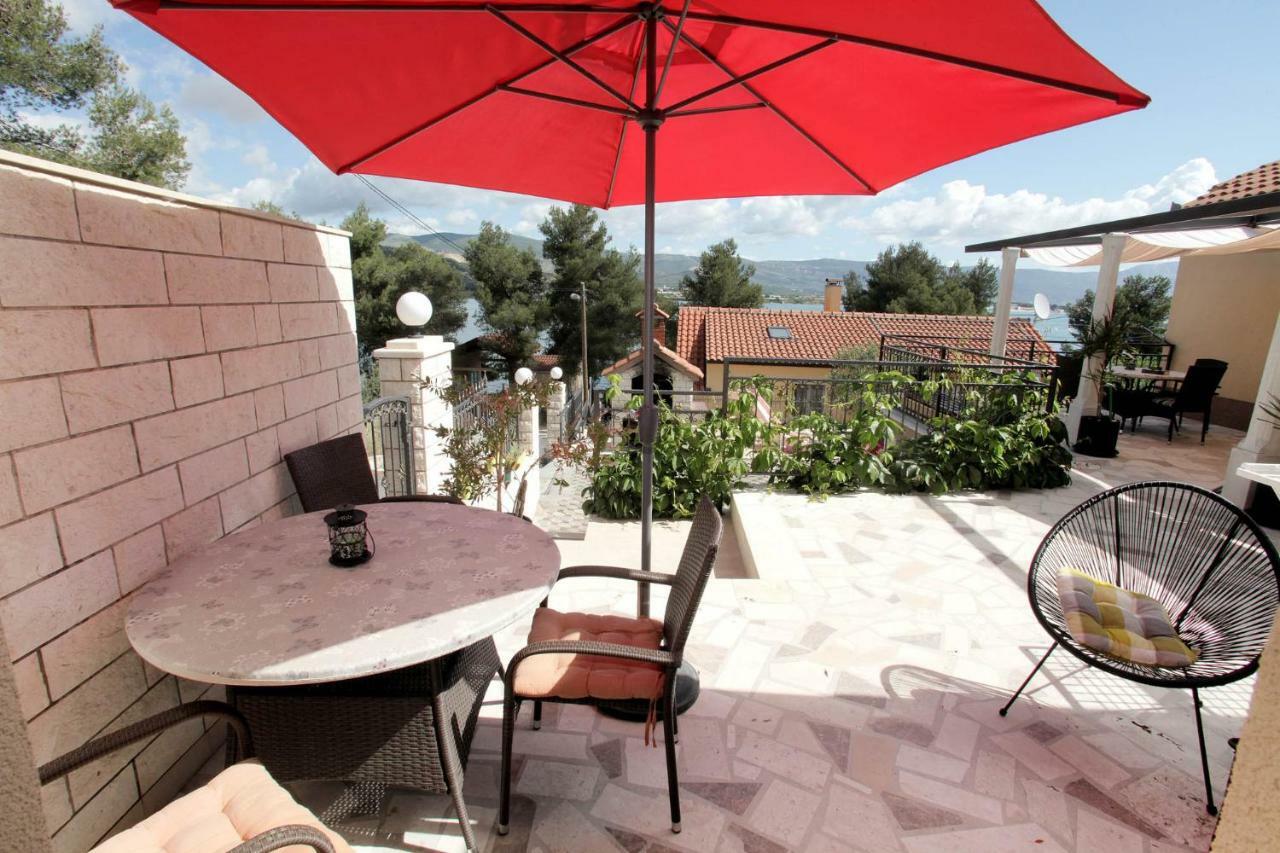 Apartments Viki Trogir Zewnętrze zdjęcie