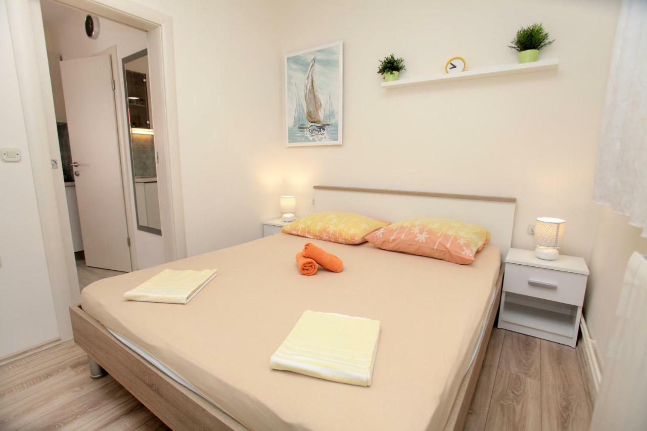 Apartments Viki Trogir Zewnętrze zdjęcie