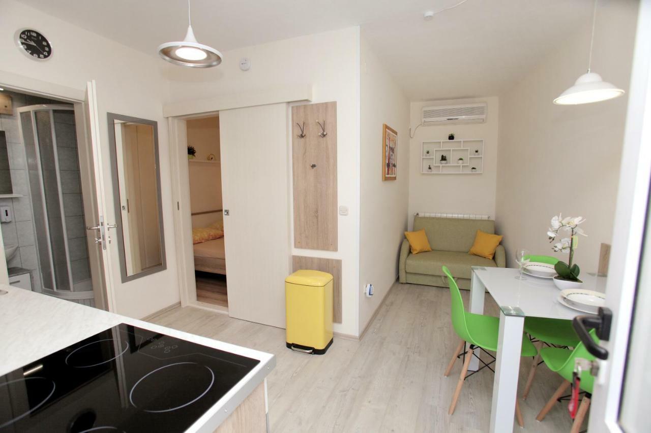 Apartments Viki Trogir Zewnętrze zdjęcie